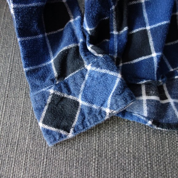 Tokyo Landry Blue Plaid Casual Button Down Shirt Size S - Picture 6 of 10